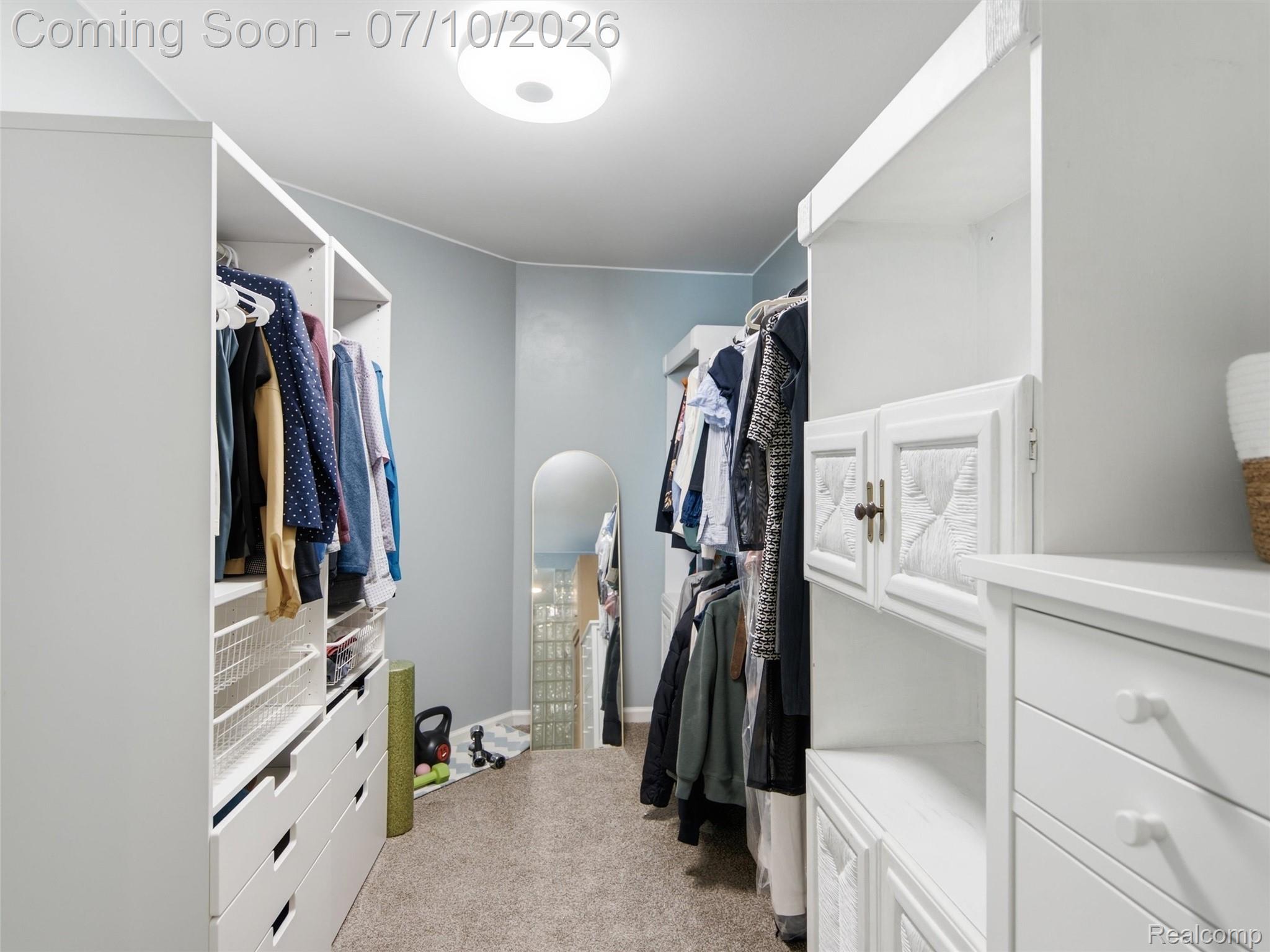 670 West Snell Road Rochester, MI 48306 - Photo 34 of 76 057-DSC09321.jpg