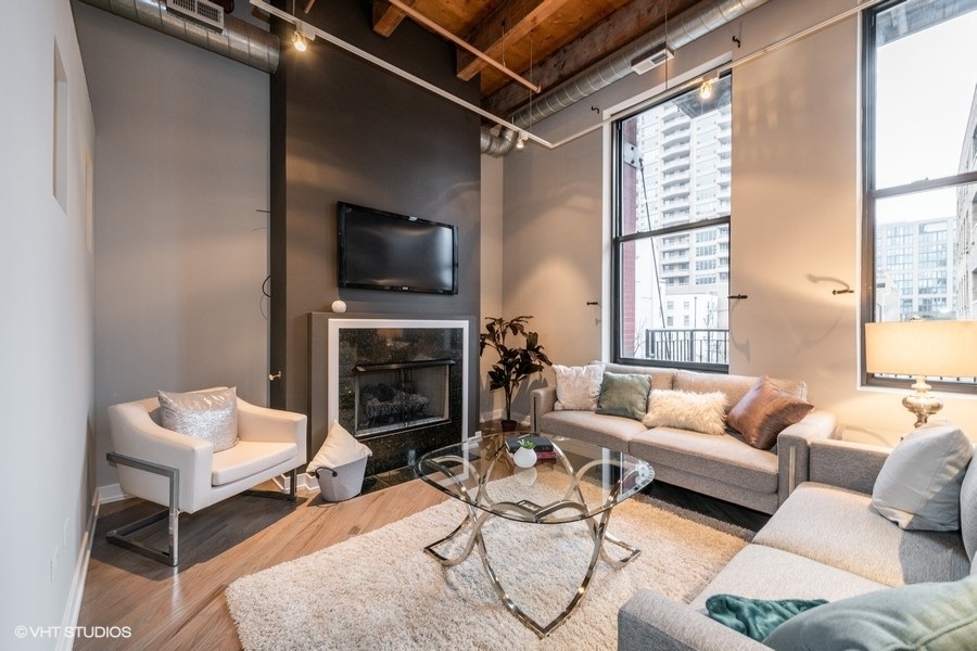 616 West Fulton Street, Unit 219 Chicago, IL 60661 - Photo 7 of 18