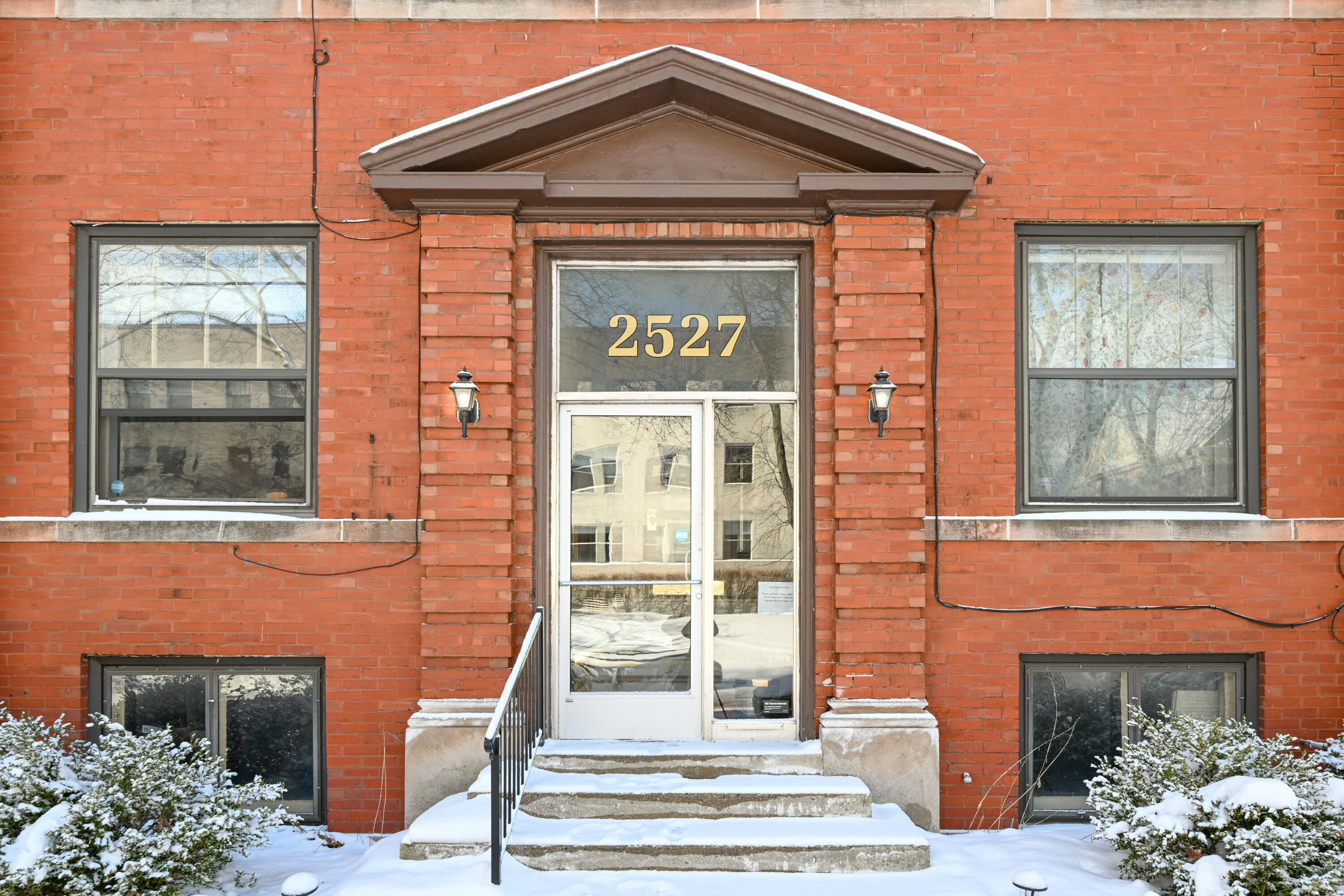 2527 North Stowell Avenue, Unit 1 Milwaukee, WI 53211 - Photo 22 of 36 Front door