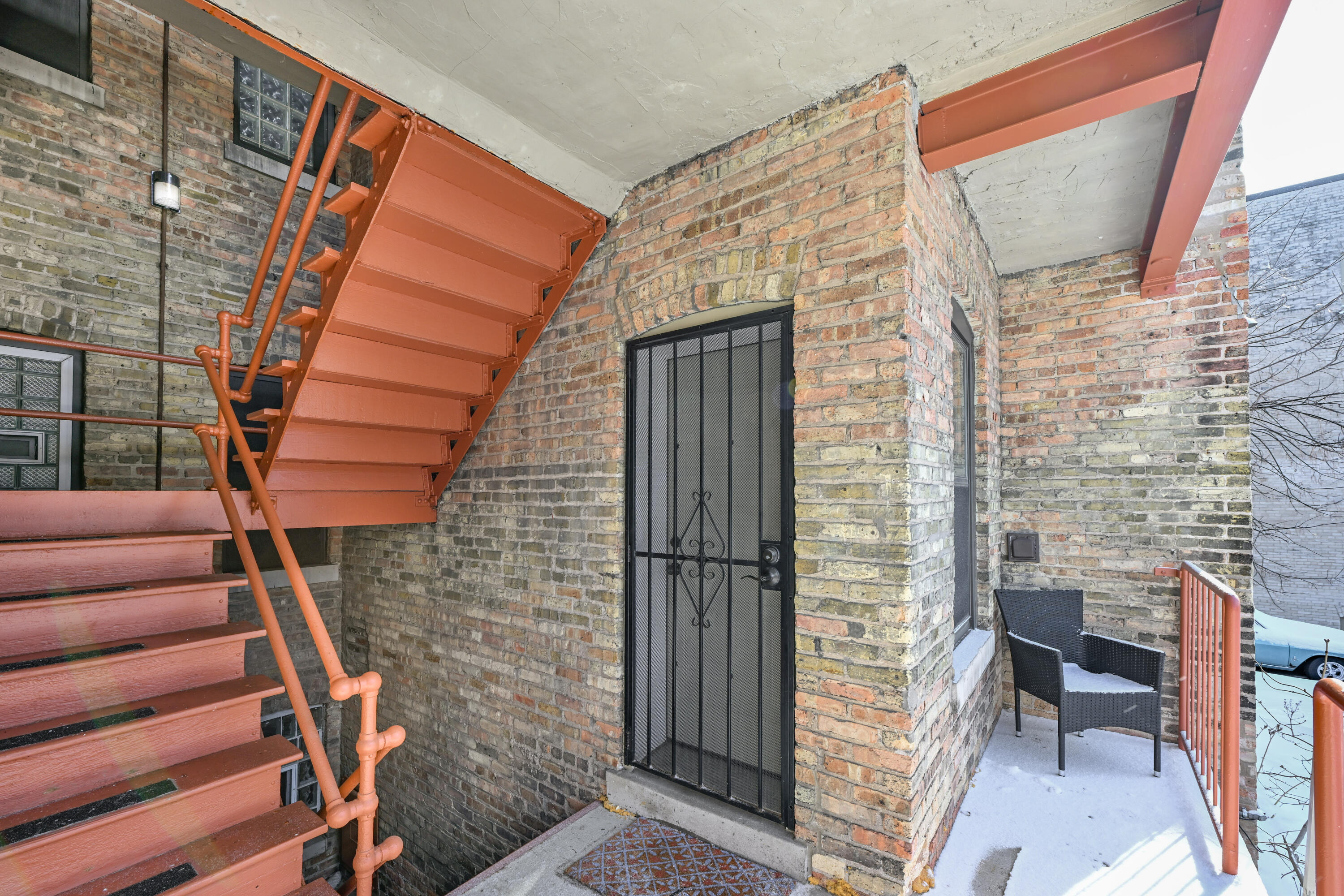 2527 North Stowell Avenue, Unit 1 Milwaukee, WI 53211 - Photo 23 of 36 Rear balcony