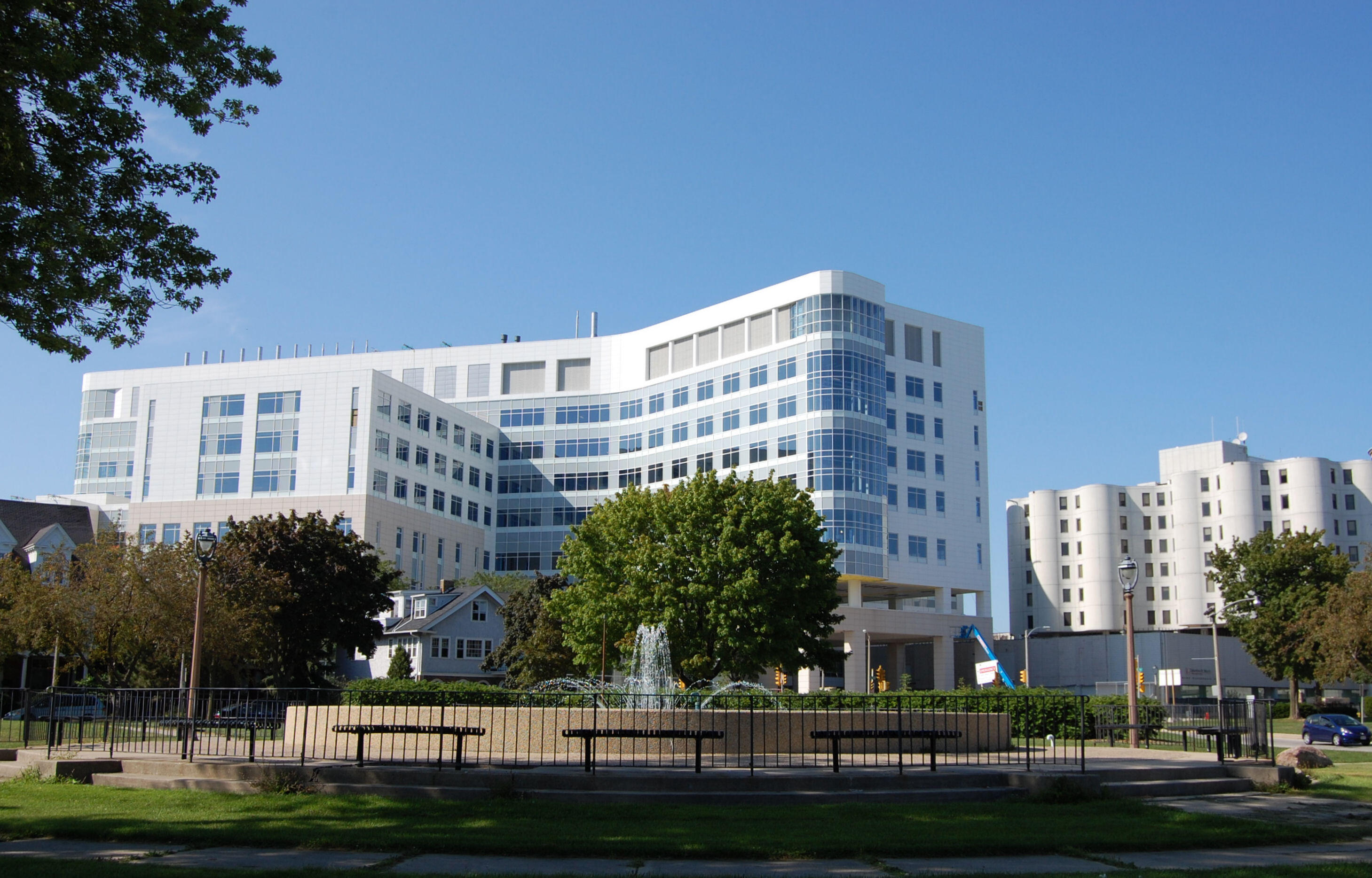 2527 North Stowell Avenue, Unit 1 Milwaukee, WI 53211 - Photo 29 of 36 DSC_0042