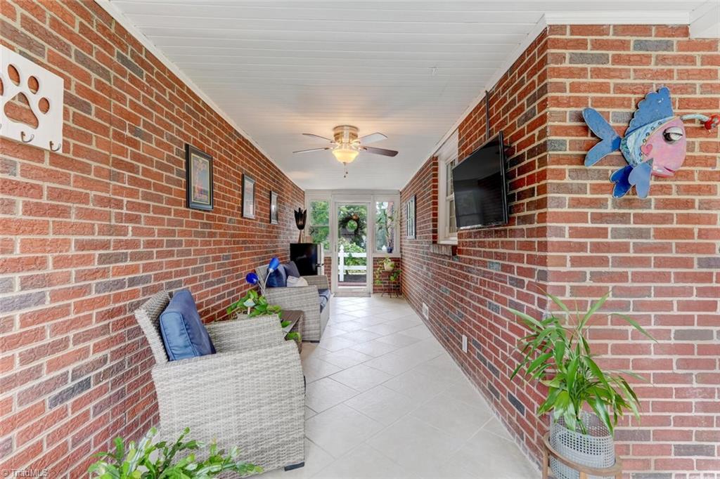 1875 Darwick Road Winston-Salem, NC 27127 - Photo 22 of 30 Gallery Image 22