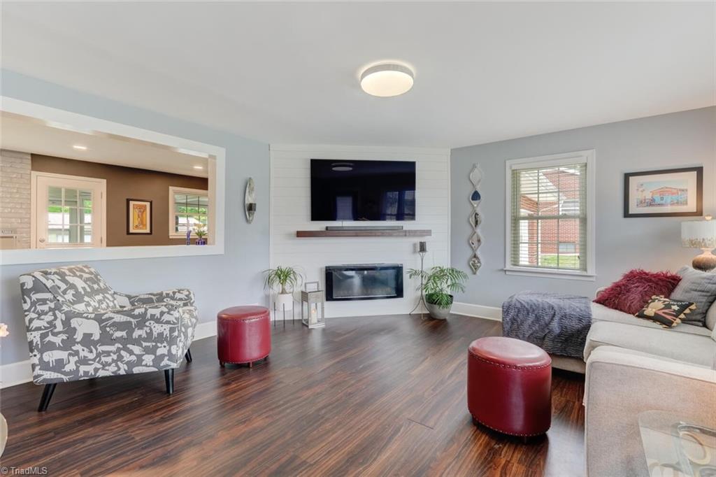 1875 Darwick Road Winston-Salem, NC 27127 - Photo 5 of 30 Gallery Image 5