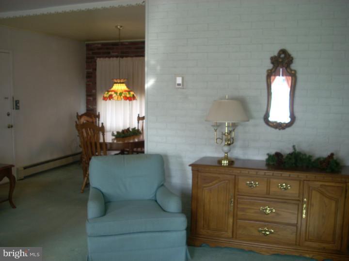 23 Calicobush Road Levittown, PA 19057 - Photo 12 of 14 Living Room