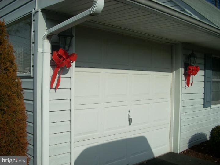 23 Calicobush Road Levittown, PA 19057 - Photo 13 of 14 Garage