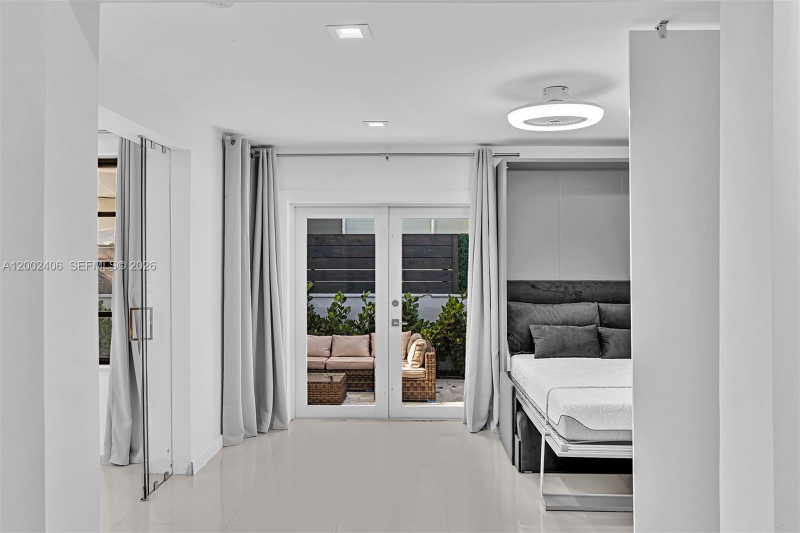 1002 10th Street, Unit 1002 Miami Beach, FL 33139 - Photo 16 of 71