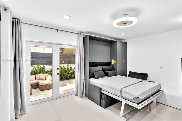 $4,500 | 1002 10th Street, Unit 1002, Miami Beach, FL 33139