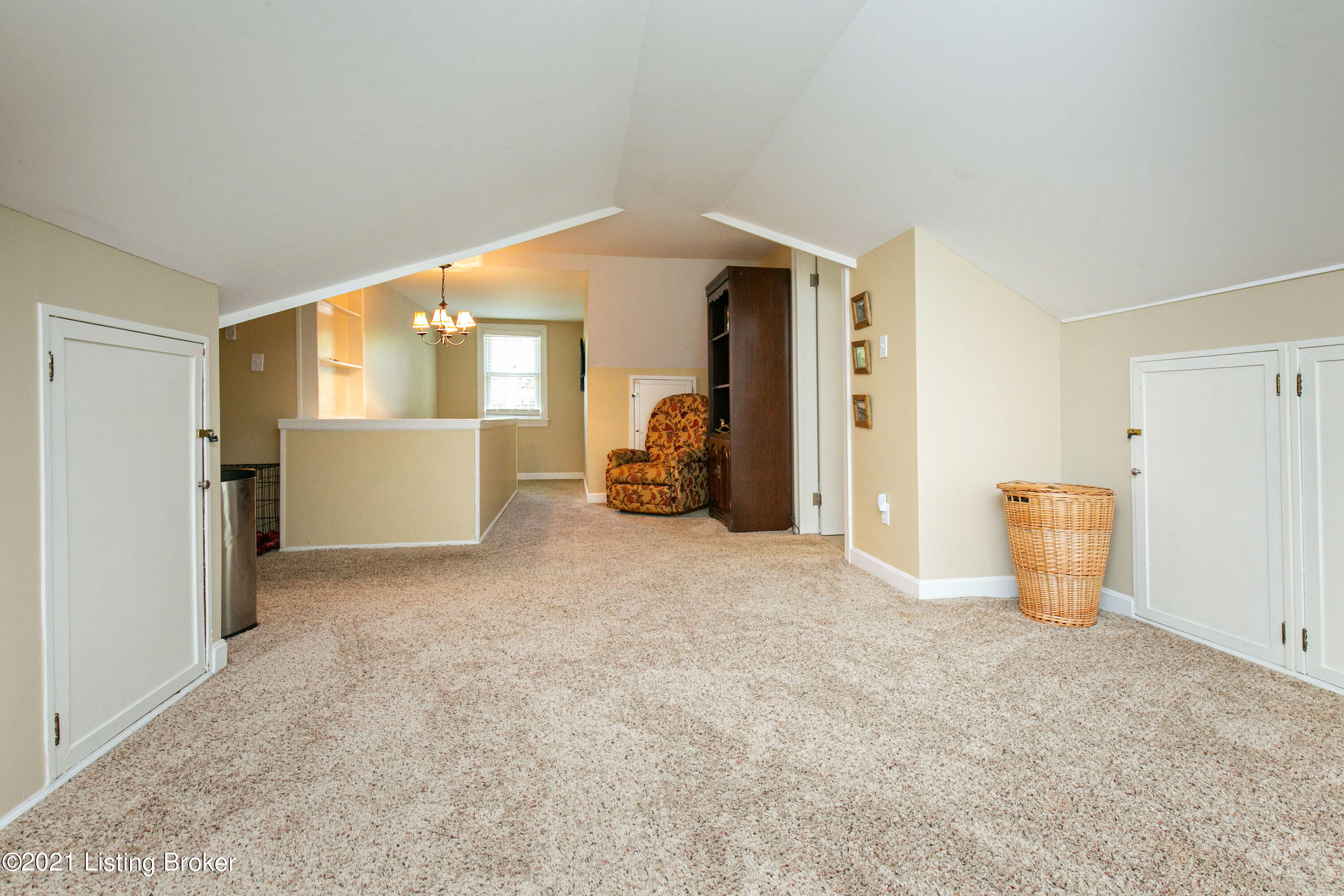 209 Sage Road Louisville, KY 40207 - Photo 23 of 34 _REP5040