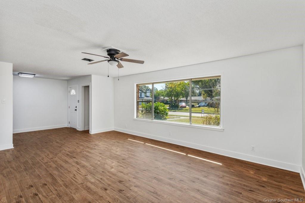 709 Cusic Street Lake Charles, LA 70607 - Photo 3 of 16 Gallery Image 3