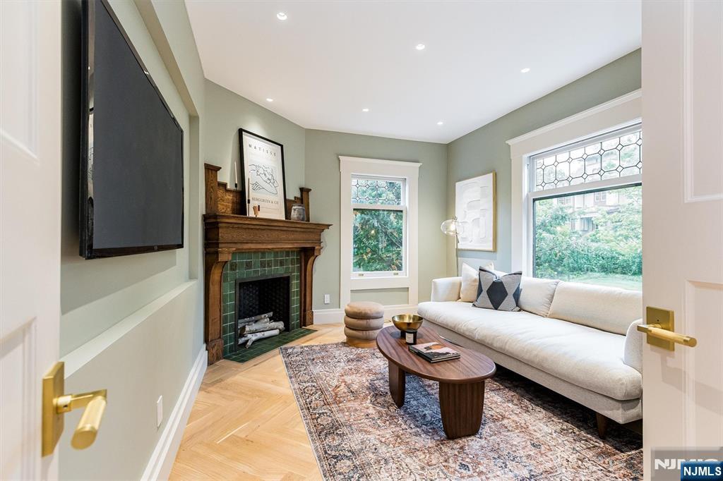 2 Russell Terrace Montclair, NJ 07042 - Photo 6 of 48