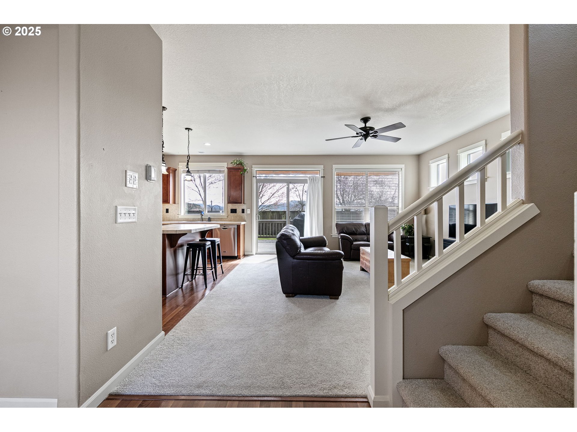 5462 Pranz Place Eugene, OR 97402 - Photo 8 of 43 a living room with furniture and a window
