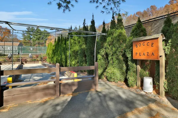 $1,100,000 | 593 B Heritage Hills, Somers, NY 10589