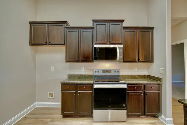 $364,900 | 608 Hedgeapple Lane, Lyman, SC 29365