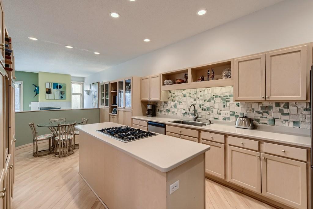 11824 Bren Road Minnetonka, MN 55343 - Photo 8 of 34 Gallery Image 8