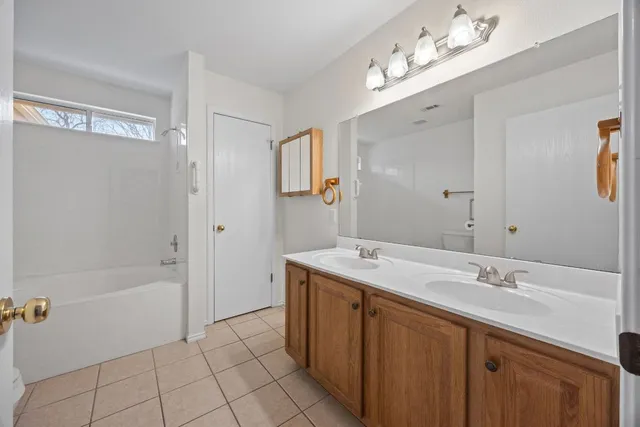 $274,900 | 605 Elizabeth Lane, Bastrop, TX 78602