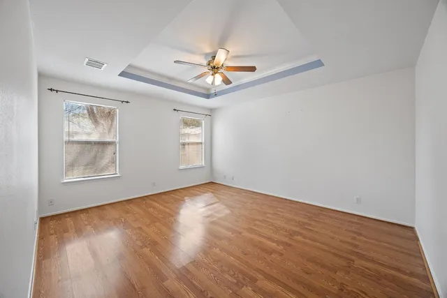 $274,900 | 605 Elizabeth Lane, Bastrop, TX 78602