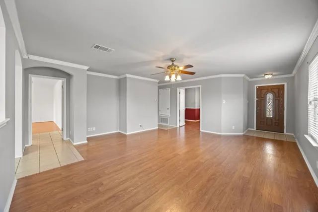 $274,900 | 605 Elizabeth Lane, Bastrop, TX 78602