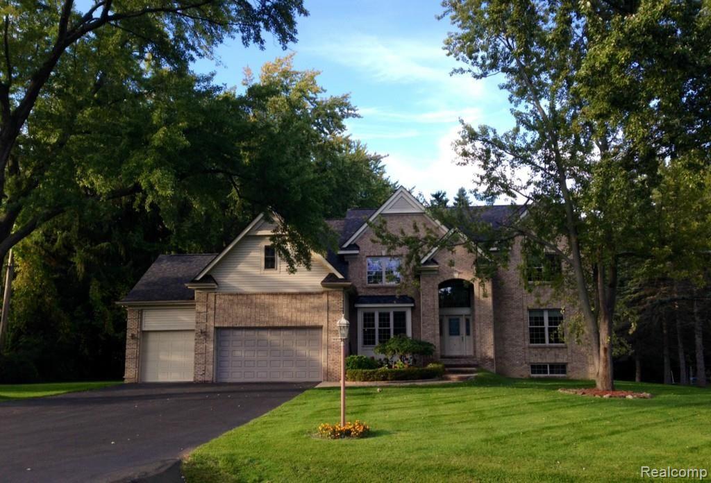 30455 South Greenbriar Road Franklin, MI 48025 - Photo 1 of 25 front elev3.jpg