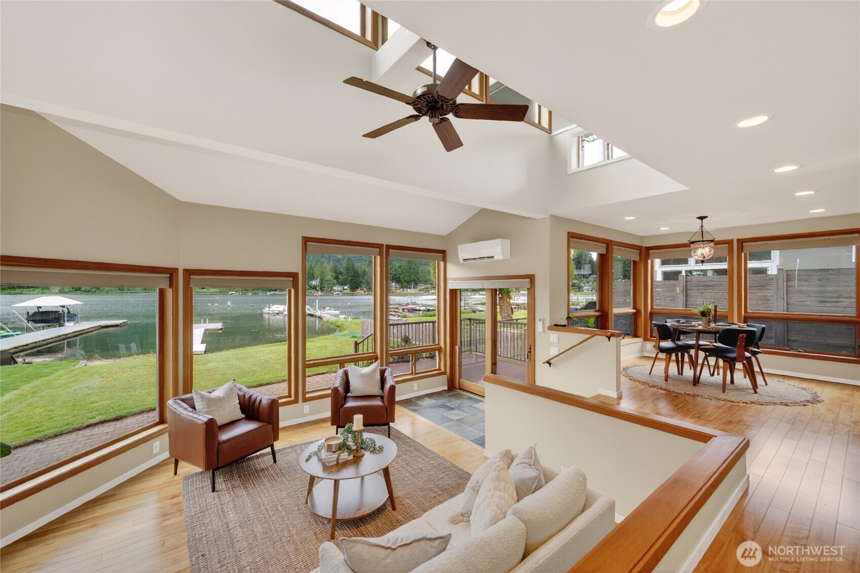 270 Shallow Shore Road Bellingham, WA 98229 - Photo 4 of 40