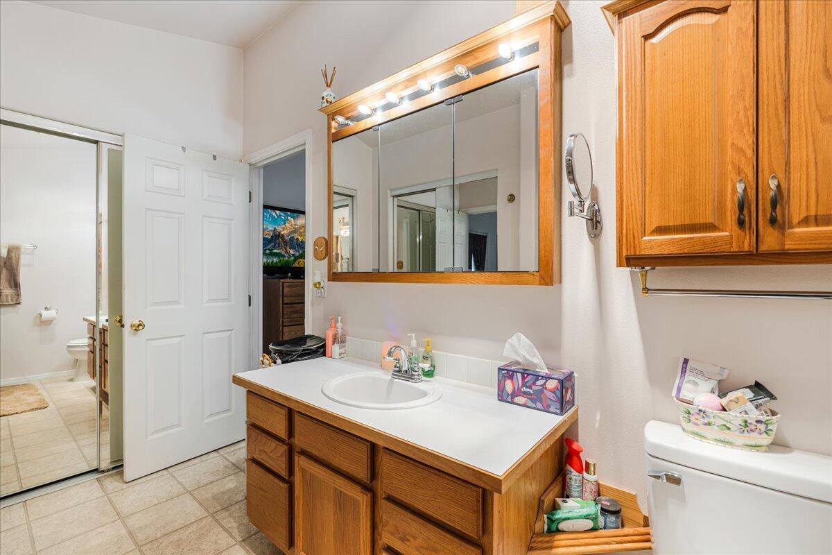 2444 Southwest 33rd Street Redmond, OR 97756 - Photo 5 of 30 18-2444 SW 33rd St-23