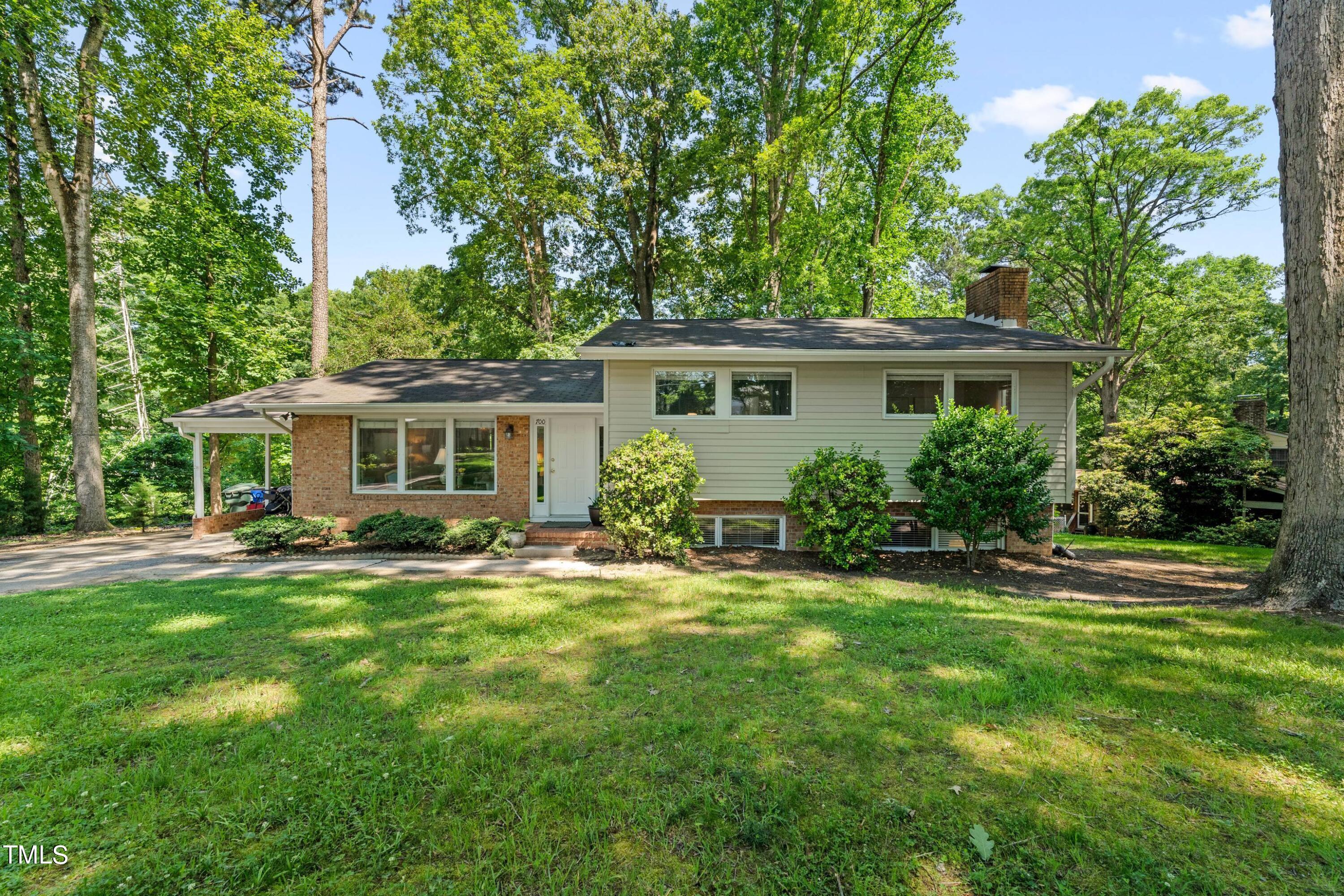 700 Catawba Street Raleigh, NC 27609 - Photo 1 of 34 _DSC4481