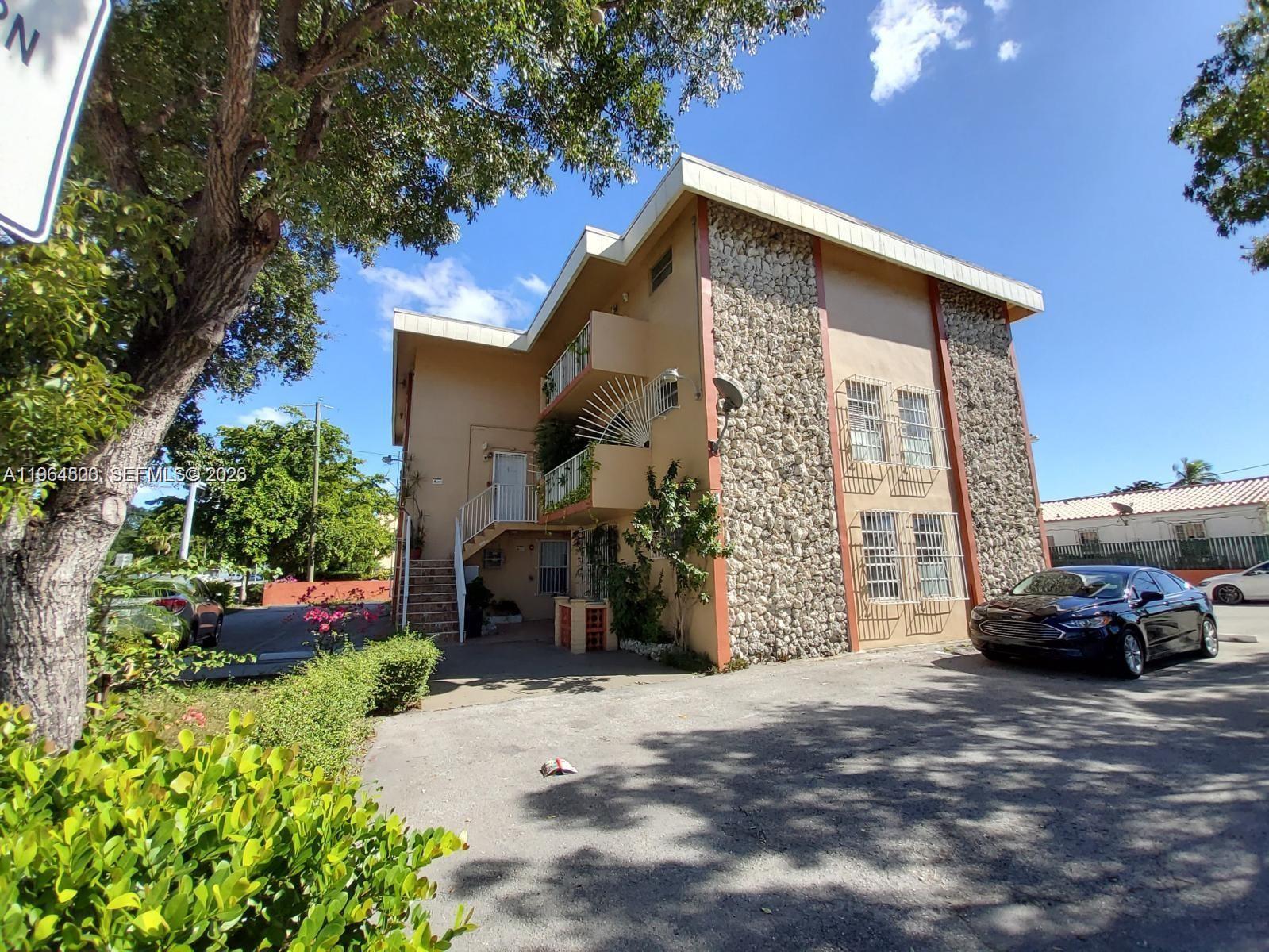 11 Southwest 32nd Avenue, Unit 1 Miami, FL 33135 - Photo 1 of 13