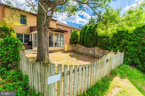 $299,900 | 17916 Clubhouse Drive, Hagerstown, MD 21740