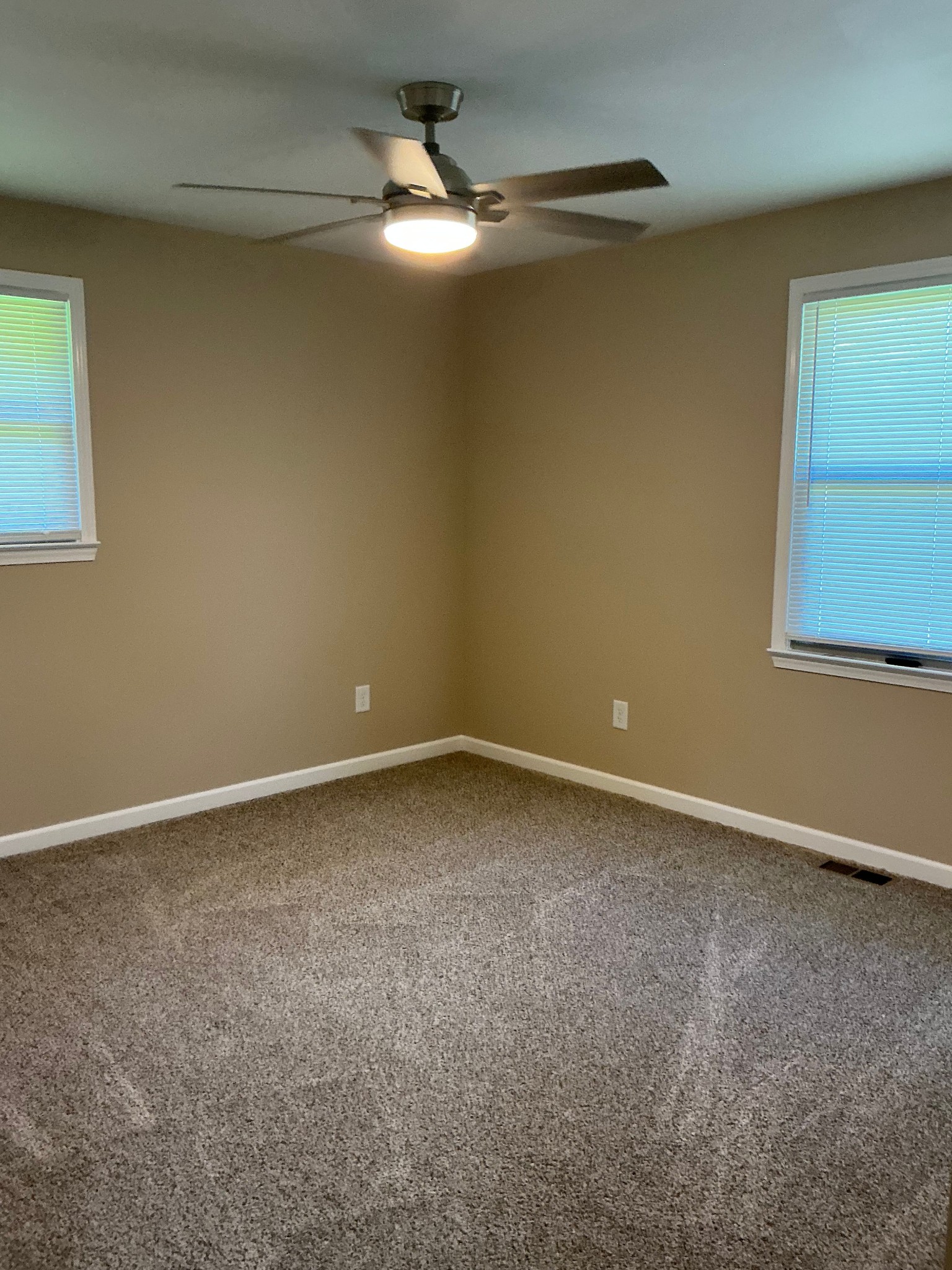 275 Attaway Road Clarksville, TN 37040 - Photo 11 of 17