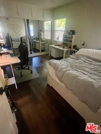 $7,950 | 2045 Glencoe Avenue, Venice, CA 90291
