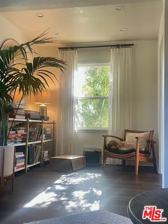 $7,950 | 2045 Glencoe Avenue, Venice, CA 90291