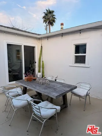 $7,950 | 2045 Glencoe Avenue, Venice, CA 90291