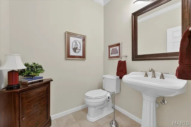 $850,000 | 15920 Picardy Crest Court, Chesterfield, MO 63017