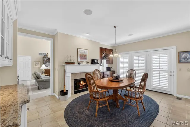 $850,000 | 15920 Picardy Crest Court, Chesterfield, MO 63017