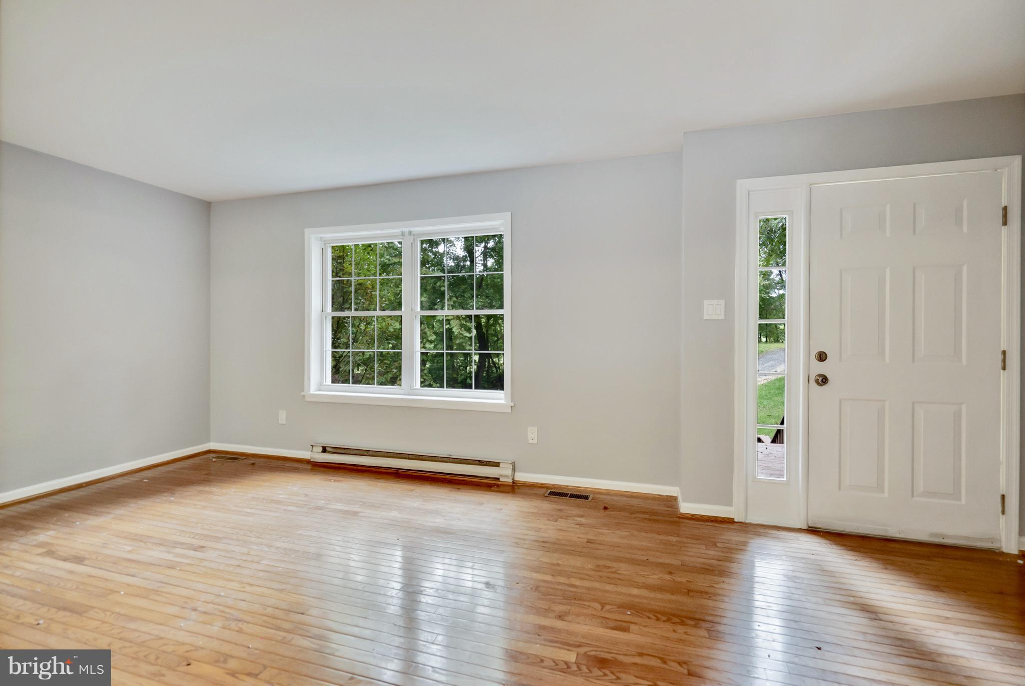 4301 Sixes Road Prince Frederick, MD 20678 - Photo 3 of 28 Come On In!