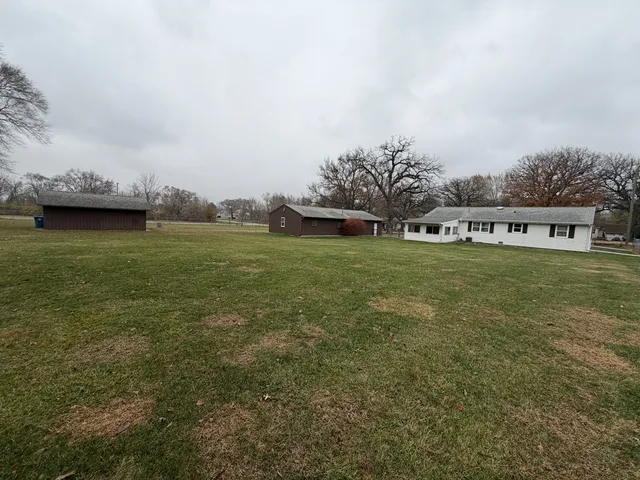 $185,000 | 1735 Griswold Avenue, Sterling, IL 61081