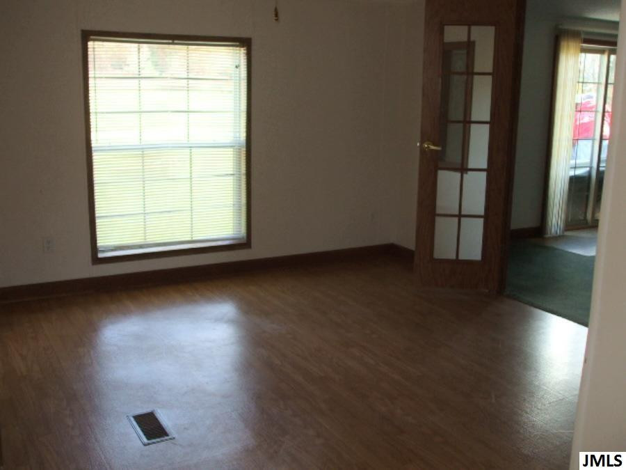 6638 Jordan Road Jackson, MI 49201 - Photo 3 of 20 Photo 3