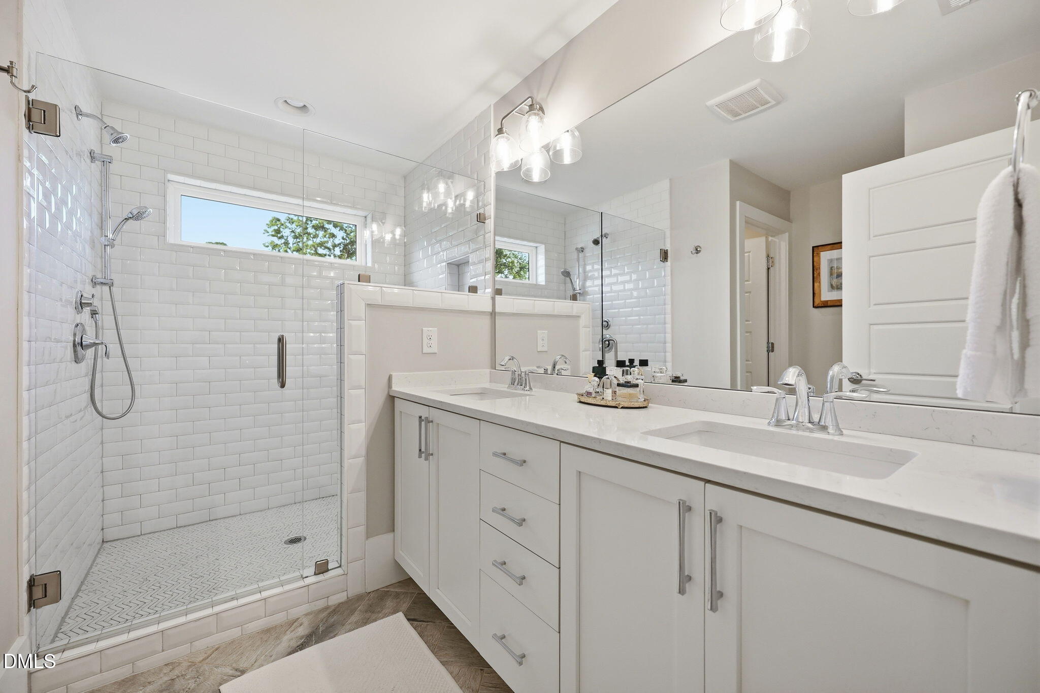 413 Heather Drive Raleigh, NC 27606 - Photo 23 of 31 14-web-or-mls-IMG_9183_edit