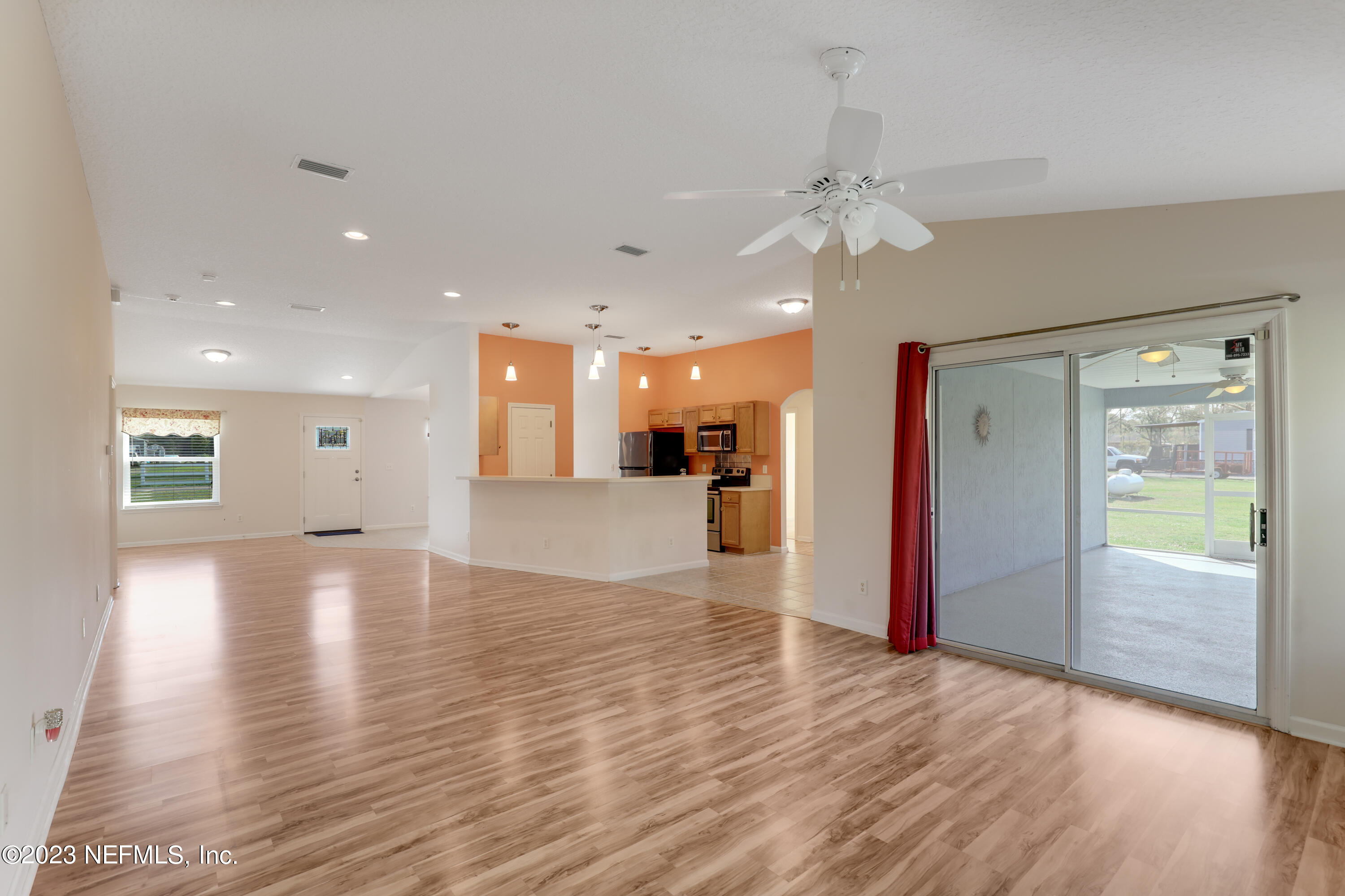 1636 Rudd Road Jacksonville, FL 32220 - Photo 2 of 67 Living Room-3