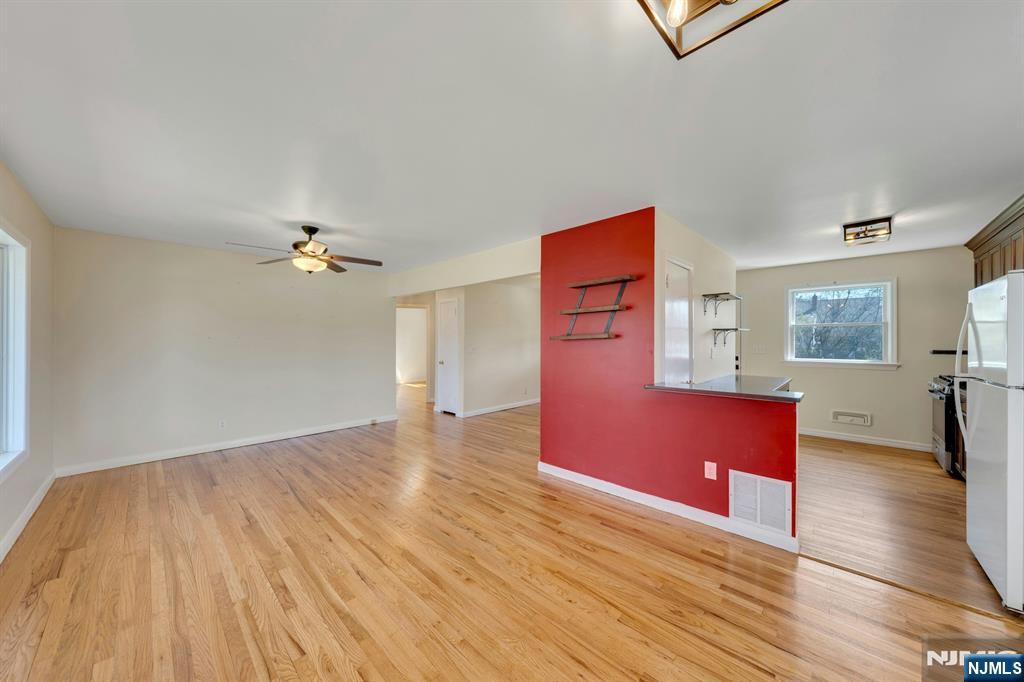 20 Kievit Road Wayne, NJ 07470 - Photo 8 of 49