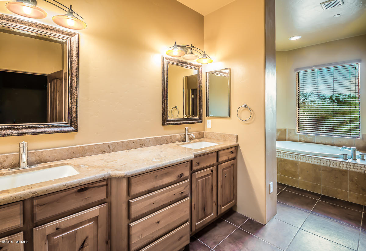 1729 East Allen Road Tucson, AZ 85719 - Photo 7 of 15 Gallery Image 7