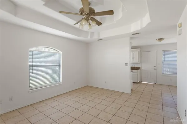$950 | 705 West Bronze Drive, Unit 2, Pharr, TX 78577