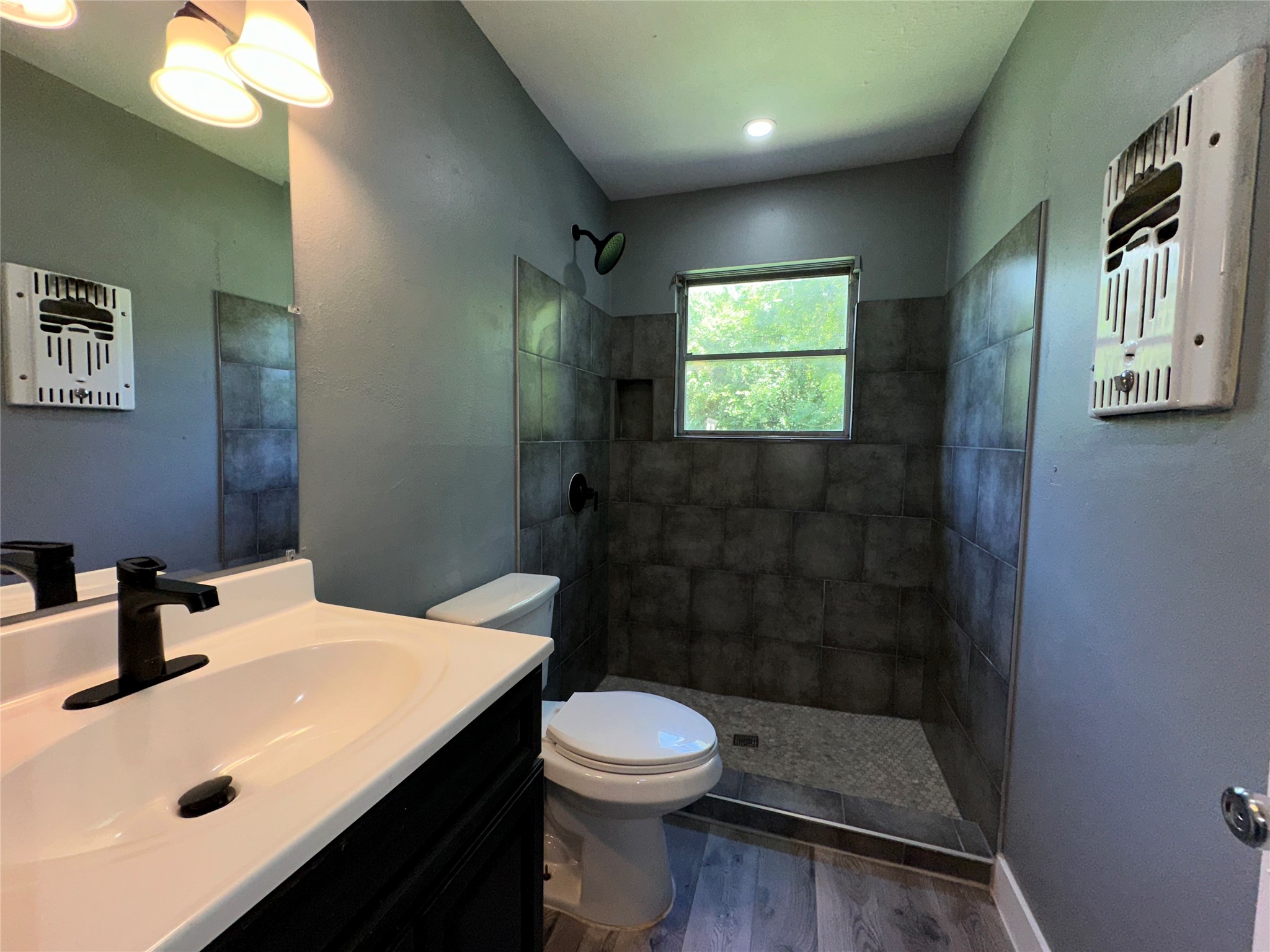 8227 St Lo Road Houston, TX 77033 - Photo 16 of 21