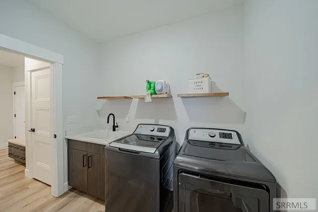 $674,900 | 3689 East 20 North, Rigby, ID 83442