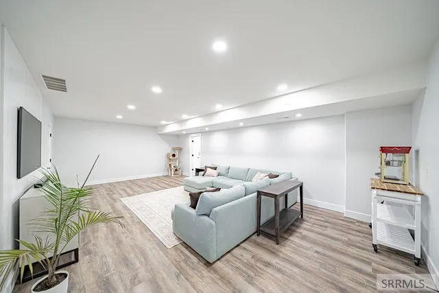 $674,900 | 3689 East 20 North, Rigby, ID 83442