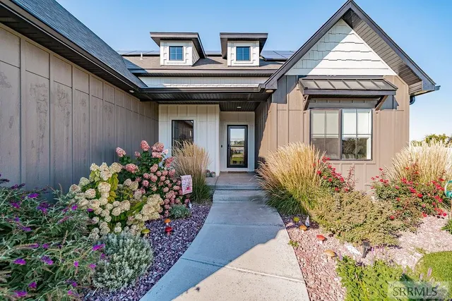 $674,900 | 3689 East 20 North, Rigby, ID 83442