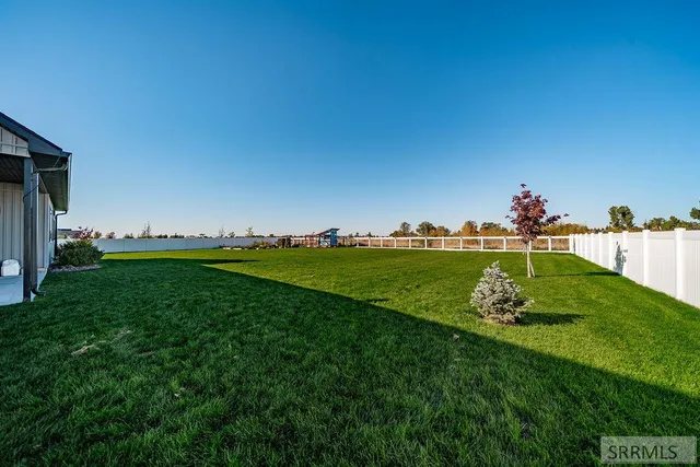 $674,900 | 3689 East 20 North, Rigby, ID 83442