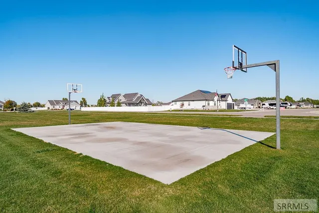 $674,900 | 3689 East 20 North, Rigby, ID 83442