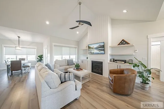 $674,900 | 3689 East 20 North, Rigby, ID 83442