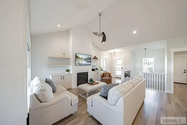 $674,900 | 3689 East 20 North, Rigby, ID 83442