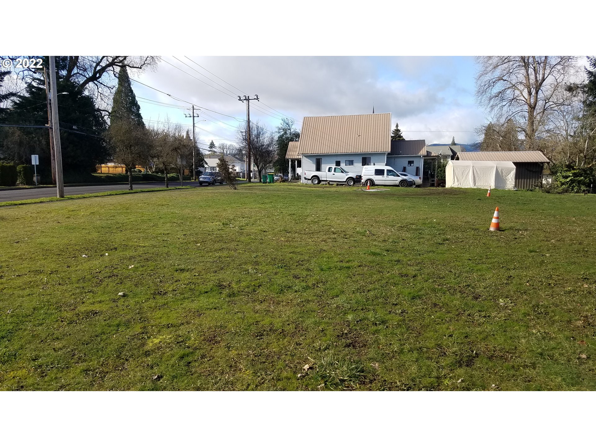 2323 19th Avenue Forest Grove, OR 97116 - Photo 3 of 10